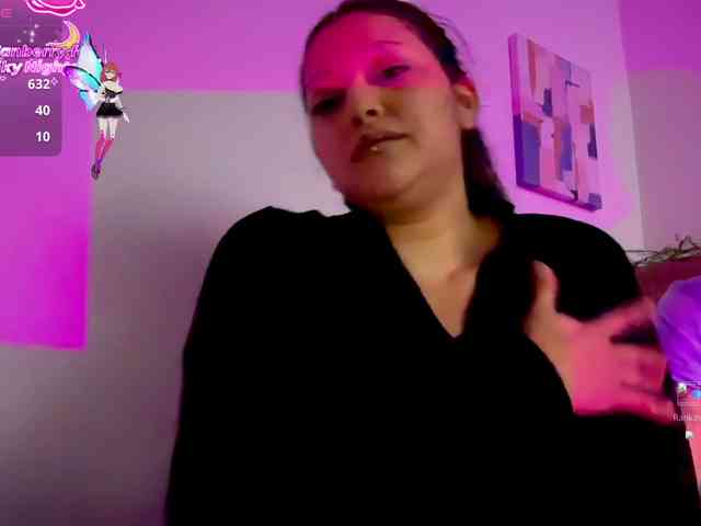 MarcellaGriffin webcam