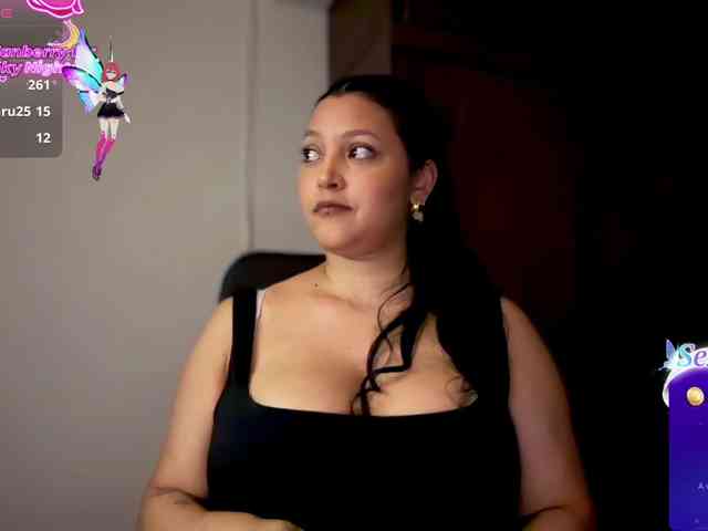 MarcellaGriffin webcam