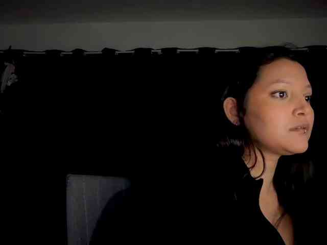 MarcellaGriffin webcam