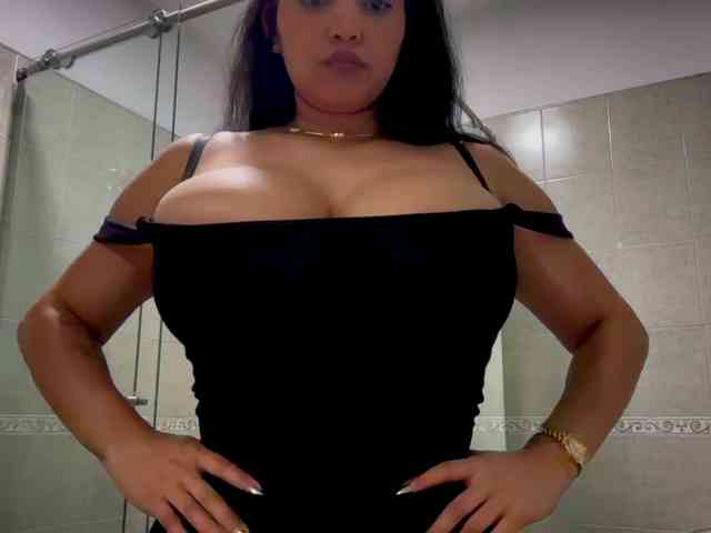 MarcellaGriffin webcam