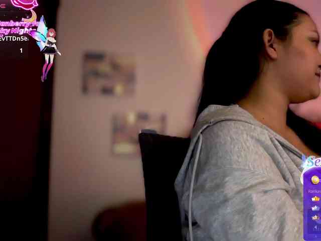 MarcellaGriffin webcam