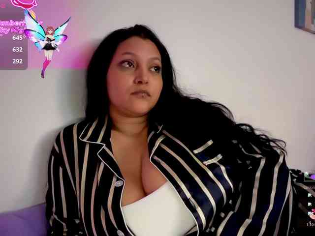 MarcellaGriffin webcam