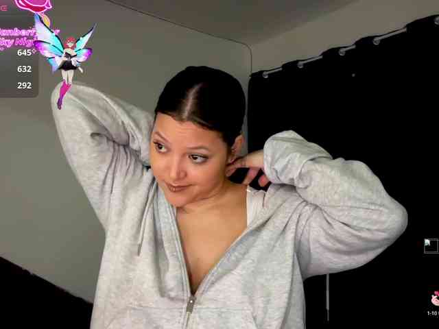 MarcellaGriffin webcam