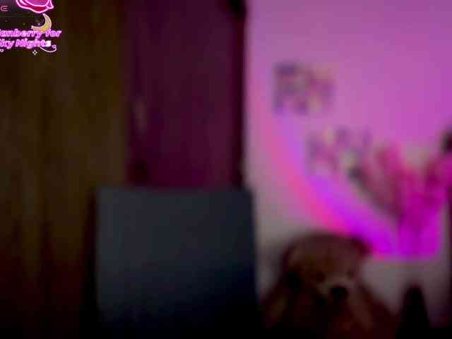 MarcellaGriffin webcam