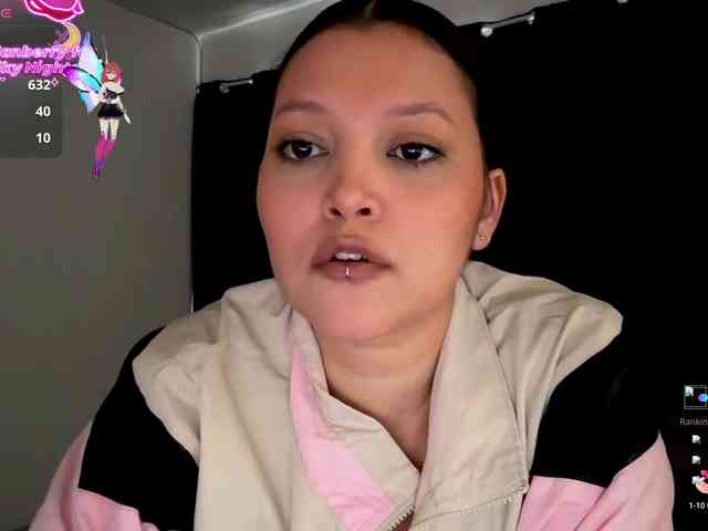 MarcellaGriffin webcam