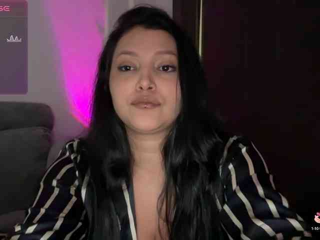 MarcellaGriffin webcam