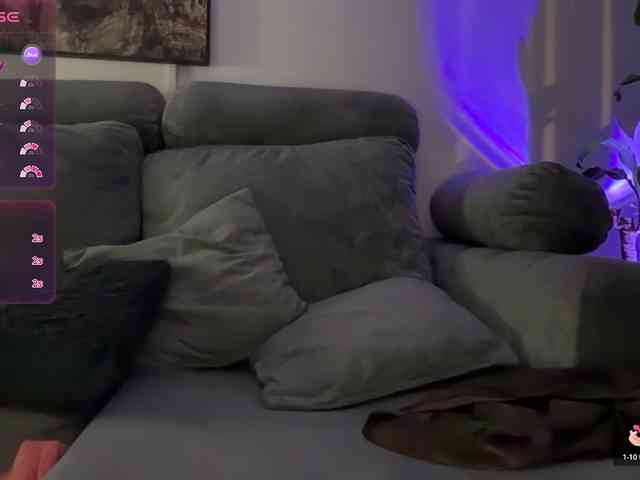 MarcellaGriffin webcam