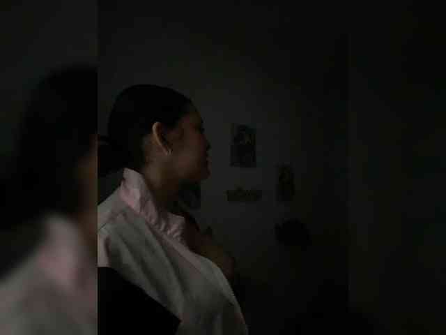 MarcellaGriffin webcam