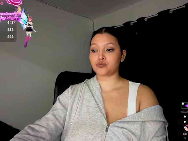 MarcellaGriffin webcam