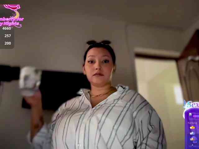 MarcellaGriffin webcam