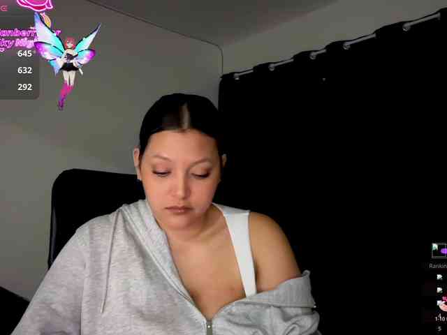 MarcellaGriffin webcam