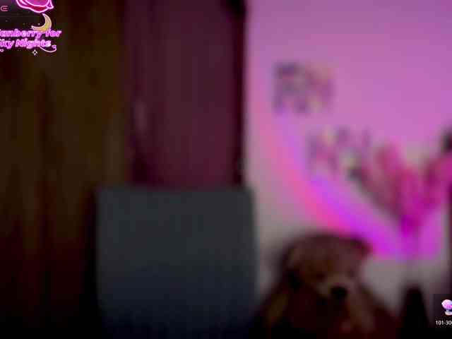 MarcellaGriffin webcam