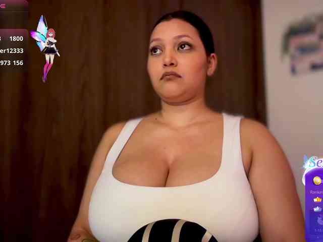 MarcellaGriffin webcam