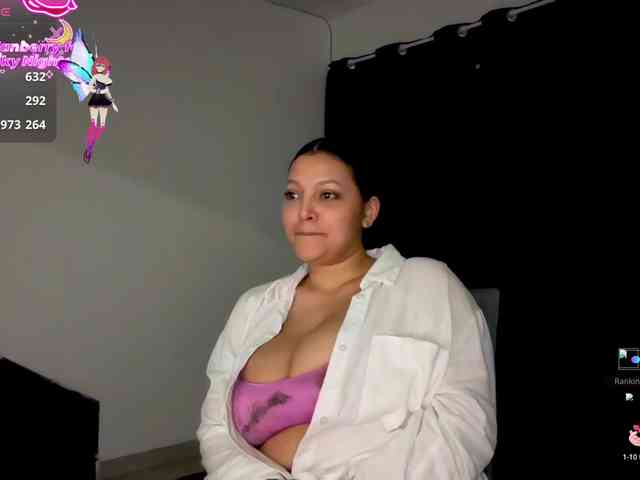 MarcellaGriffin webcam