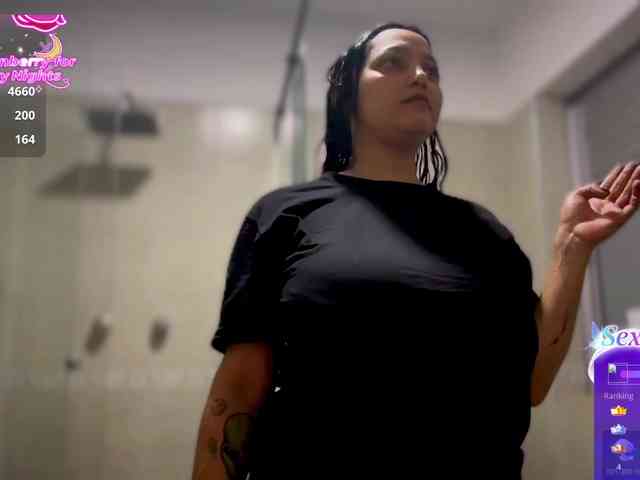 MarcellaGriffin webcam