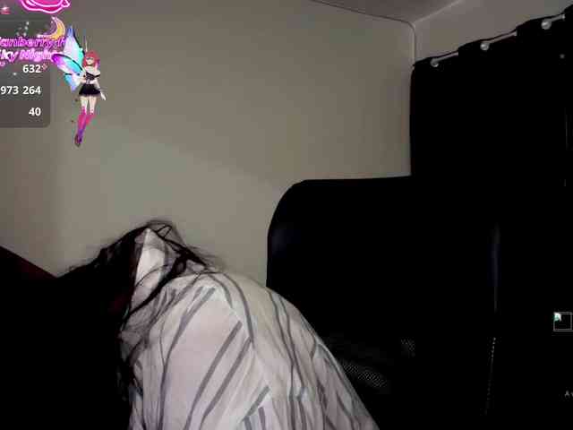 MarcellaGriffin webcam