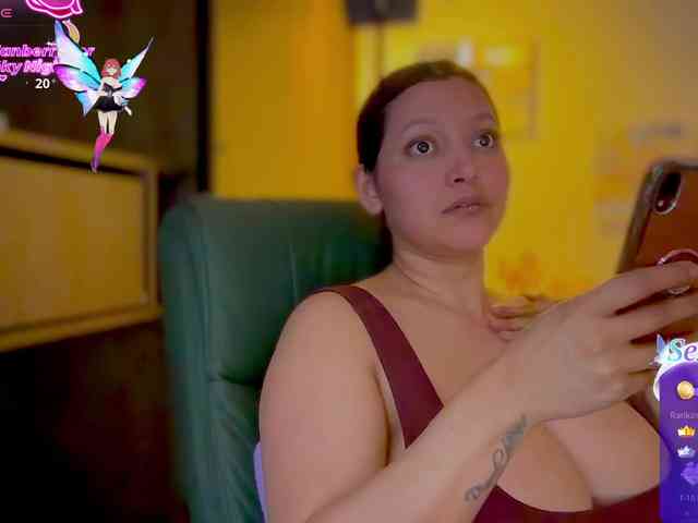 MarcellaGriffin webcam