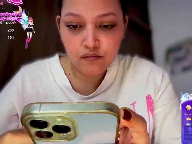 MarcellaGriffin webcam