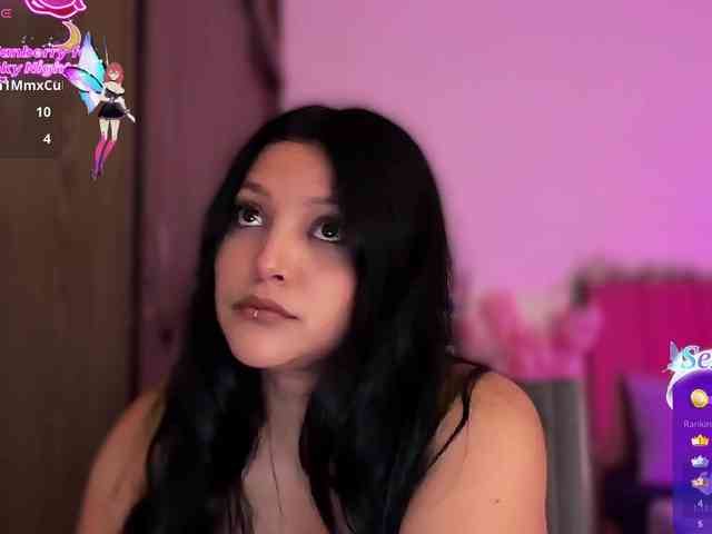 MarcellaGriffin webcam