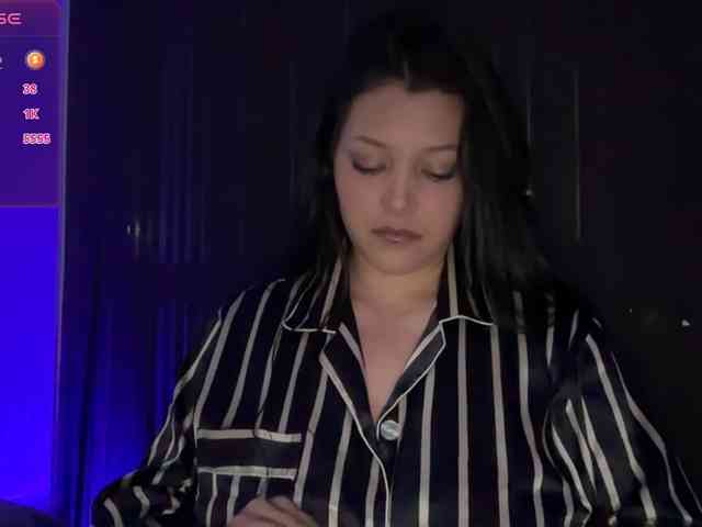 MarcellaGriffin webcam