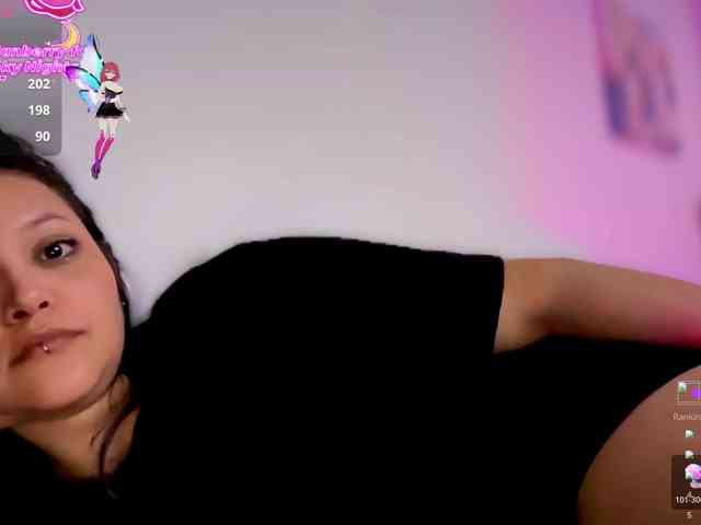 MarcellaGriffin webcam