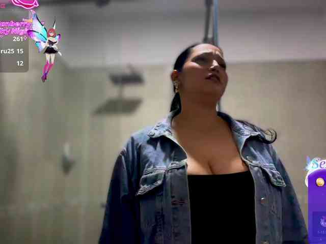 MarcellaGriffin webcam