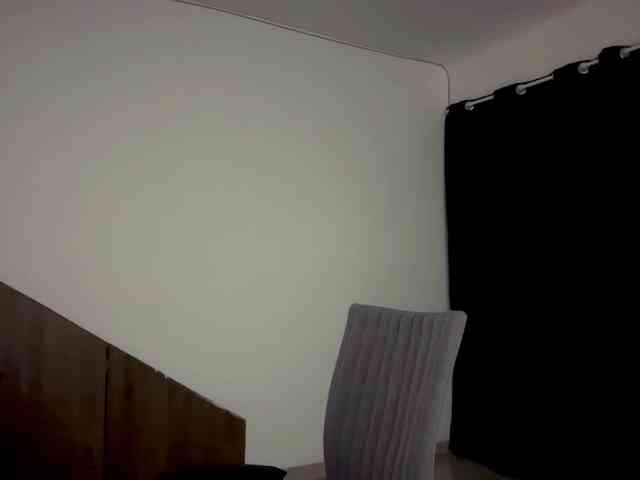 MarcellaGriffin webcam