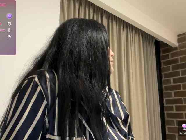 MarcellaGriffin webcam