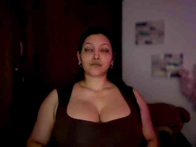 MarcellaGriffin Live Webcam on BongaCams