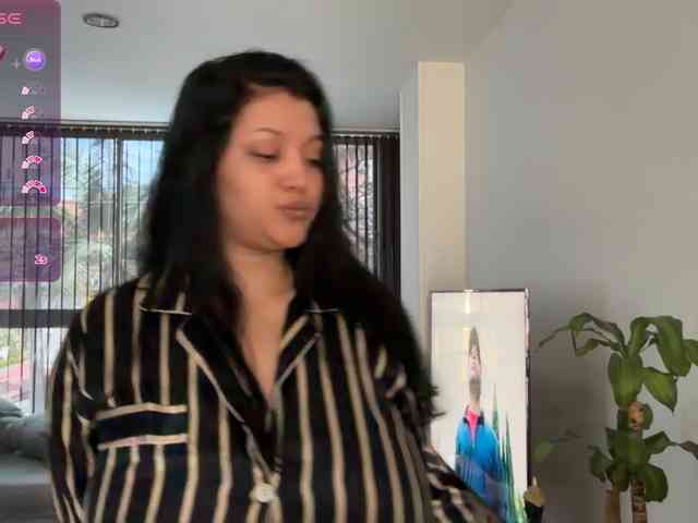 MarcellaGriffin webcam