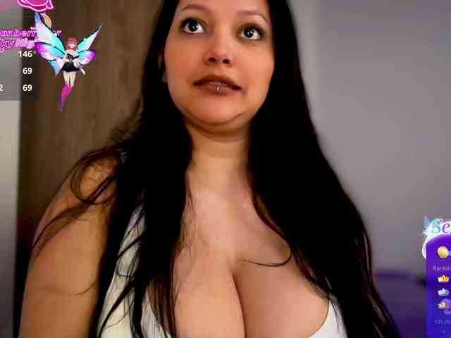 MarcellaGriffin webcam