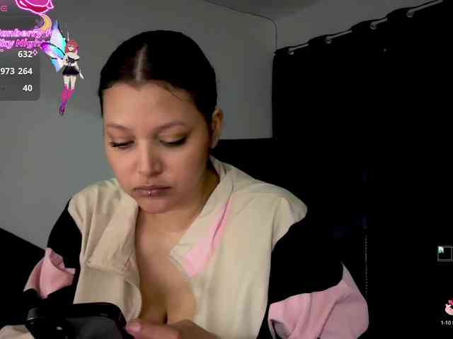 MarcellaGriffin webcam