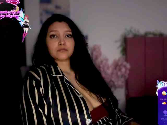 MarcellaGriffin webcam