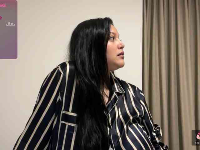 MarcellaGriffin webcam