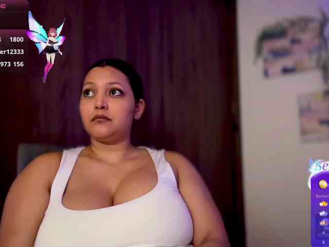 MarcellaGriffin webcam