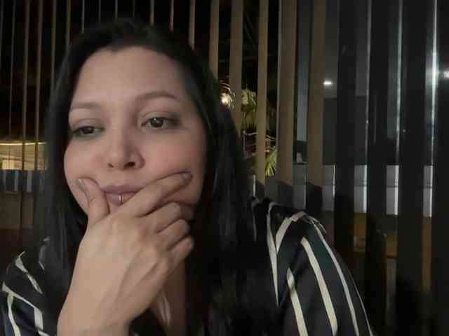 MarcellaGriffin webcam