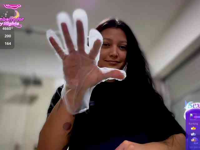 MarcellaGriffin webcam