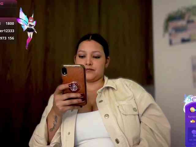 MarcellaGriffin webcam