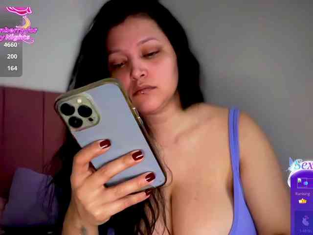 MarcellaGriffin webcam