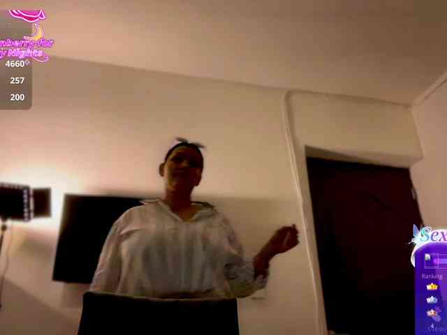 MarcellaGriffin webcam