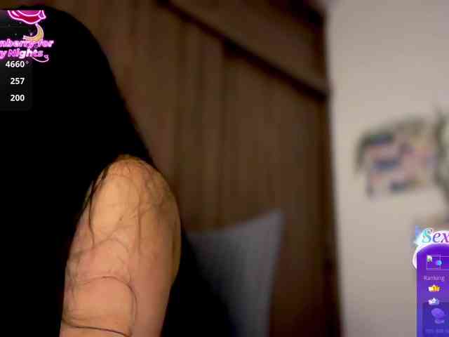 MarcellaGriffin webcam