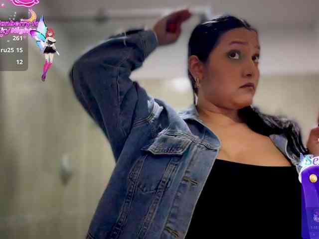 MarcellaGriffin webcam