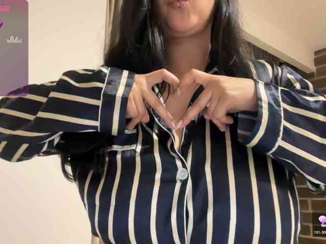 MarcellaGriffin webcam