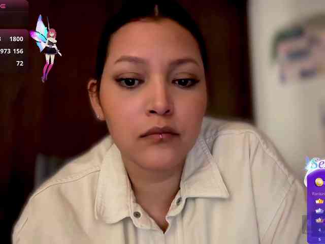 MarcellaGriffin webcam