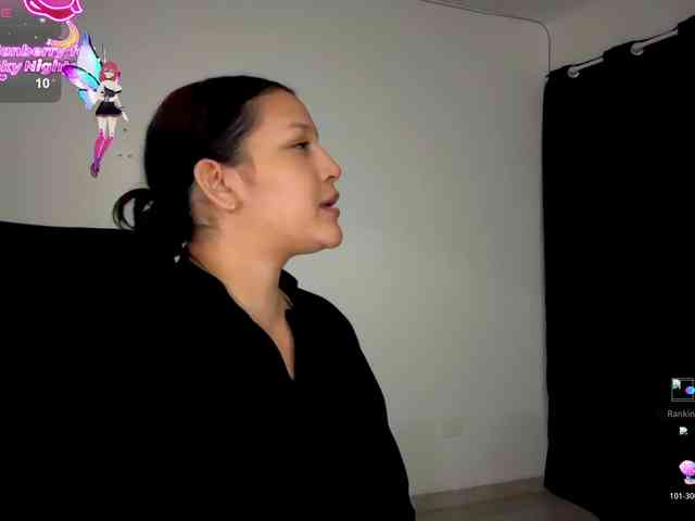 MarcellaGriffin webcam