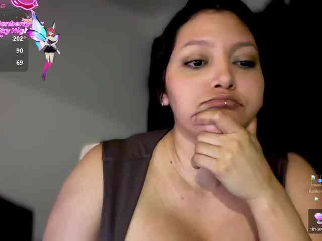 MarcellaGriffin webcam