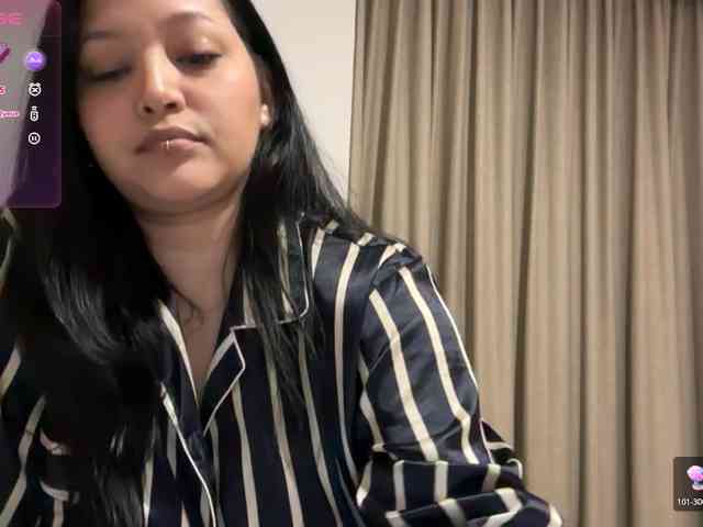 MarcellaGriffin webcam