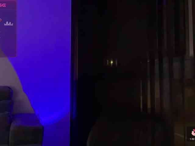 MarcellaGriffin webcam