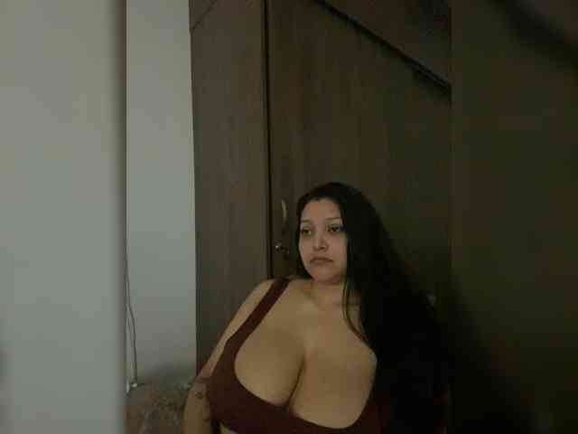 MarcellaGriffin webcam