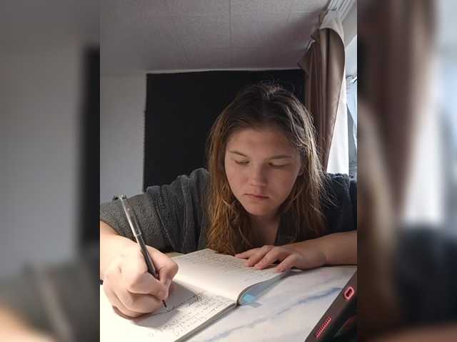 Mariicka's BongaCams show and profile